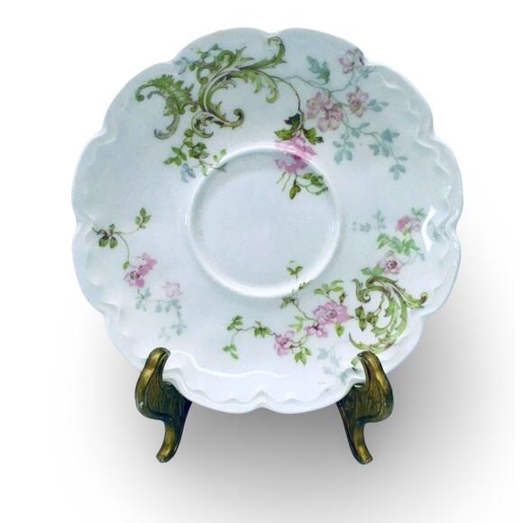 Theodore Haviland Simonges Saucer for Chocolate Cup - Picture 1 of 5